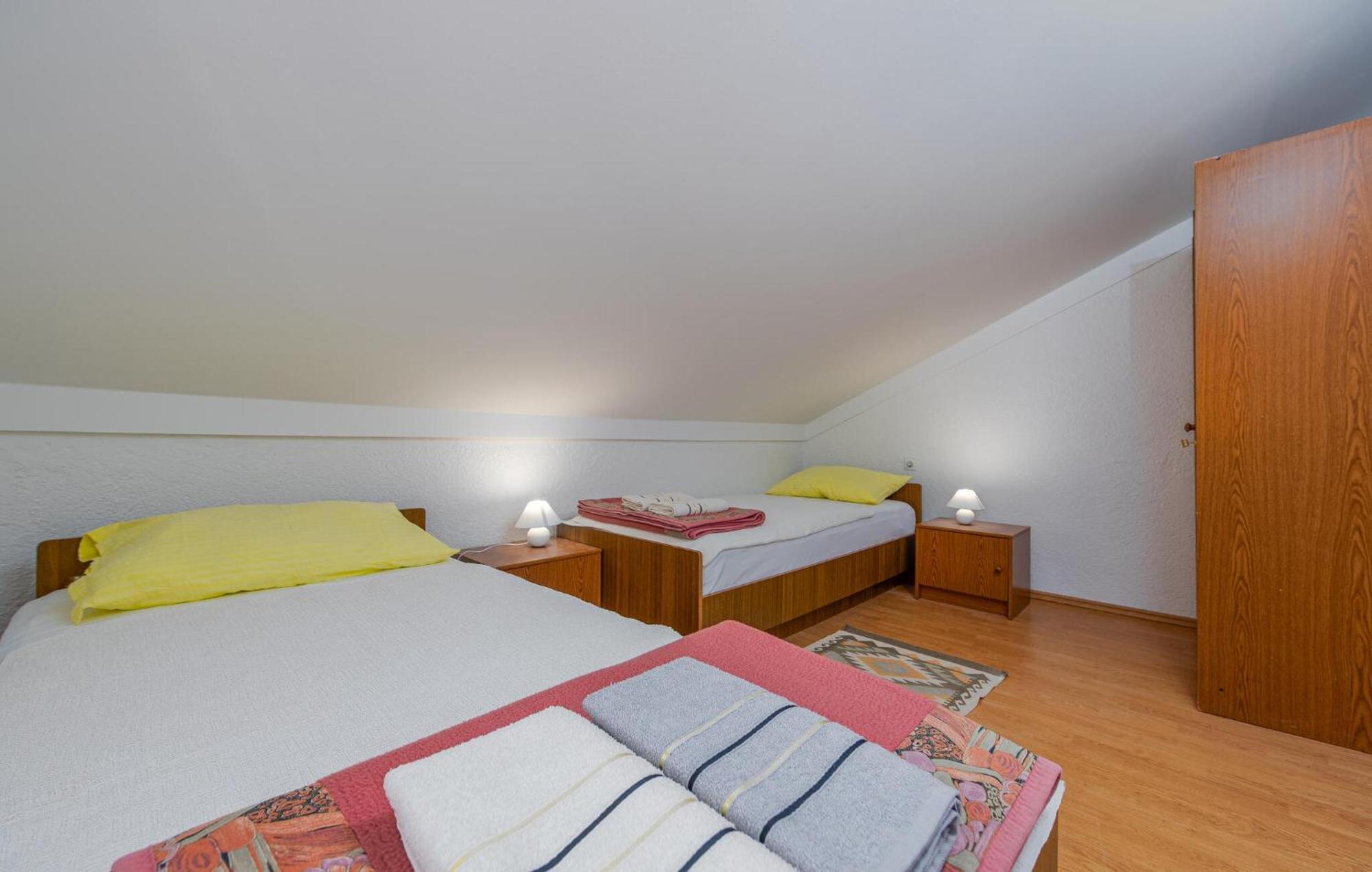Borovići Nice Apartment In Potocnica With House Sea View מראה חיצוני תמונה